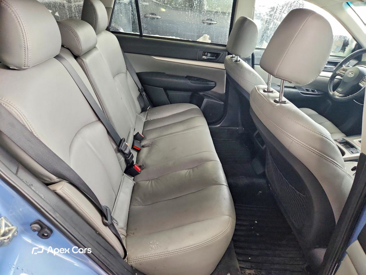 Subaru Outback 2012