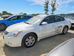 Nissan Altima 2011