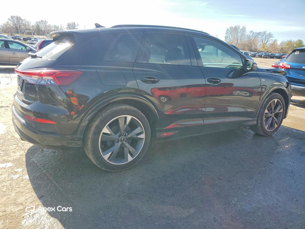 Audi Q4 e-tron 2024