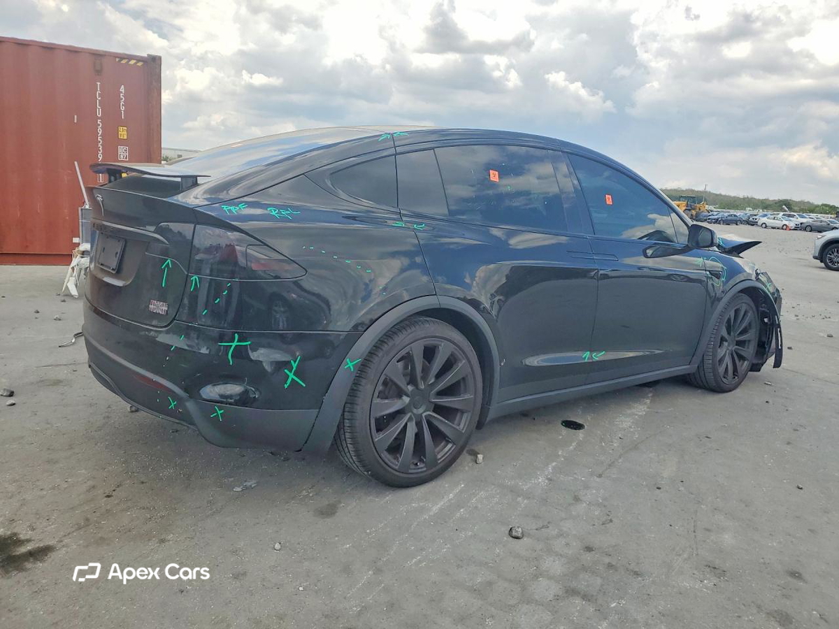 Tesla Model X 2023
