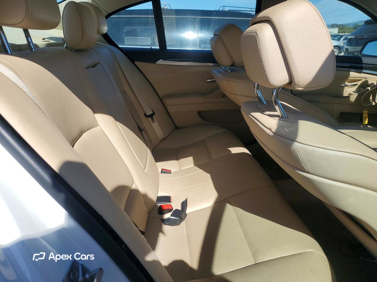 BMW Series 5 2012