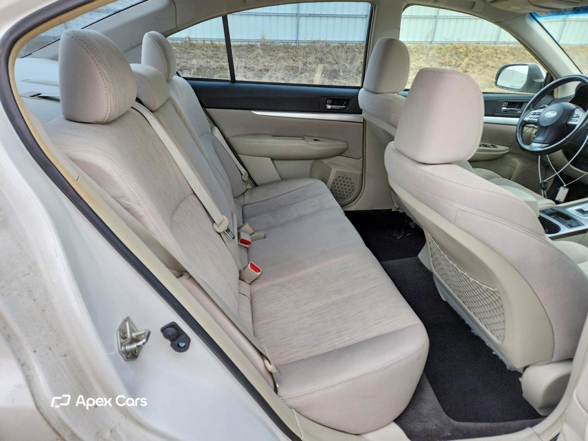 Subaru Legacy 2013