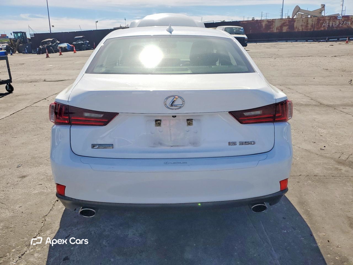 Lexus IS 2016