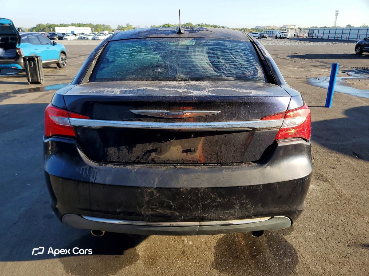 Chrysler 200 2012