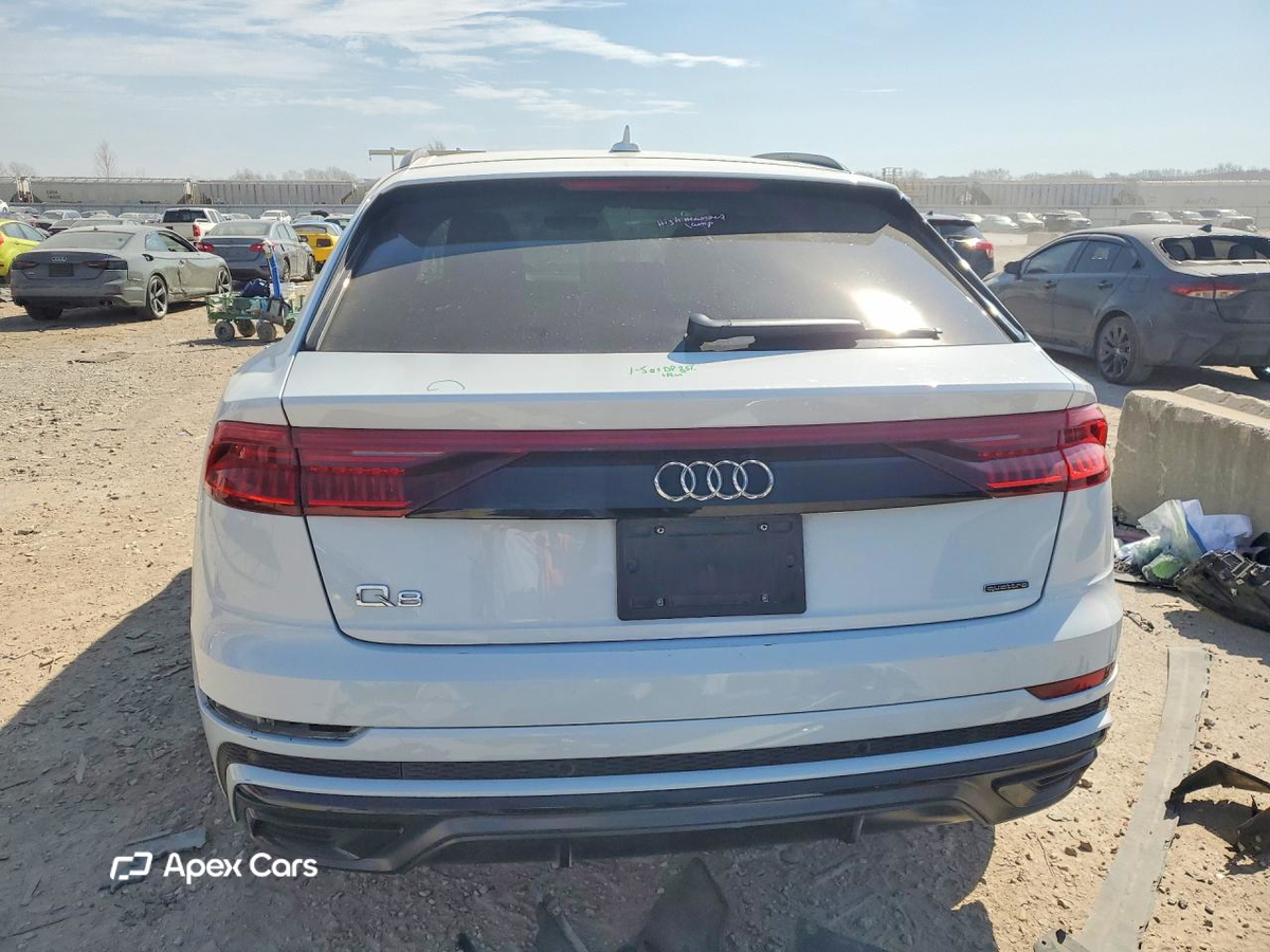 Audi Q8 2023