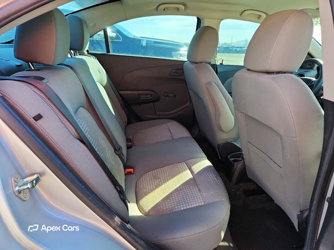 Chevrolet Sonic 2015