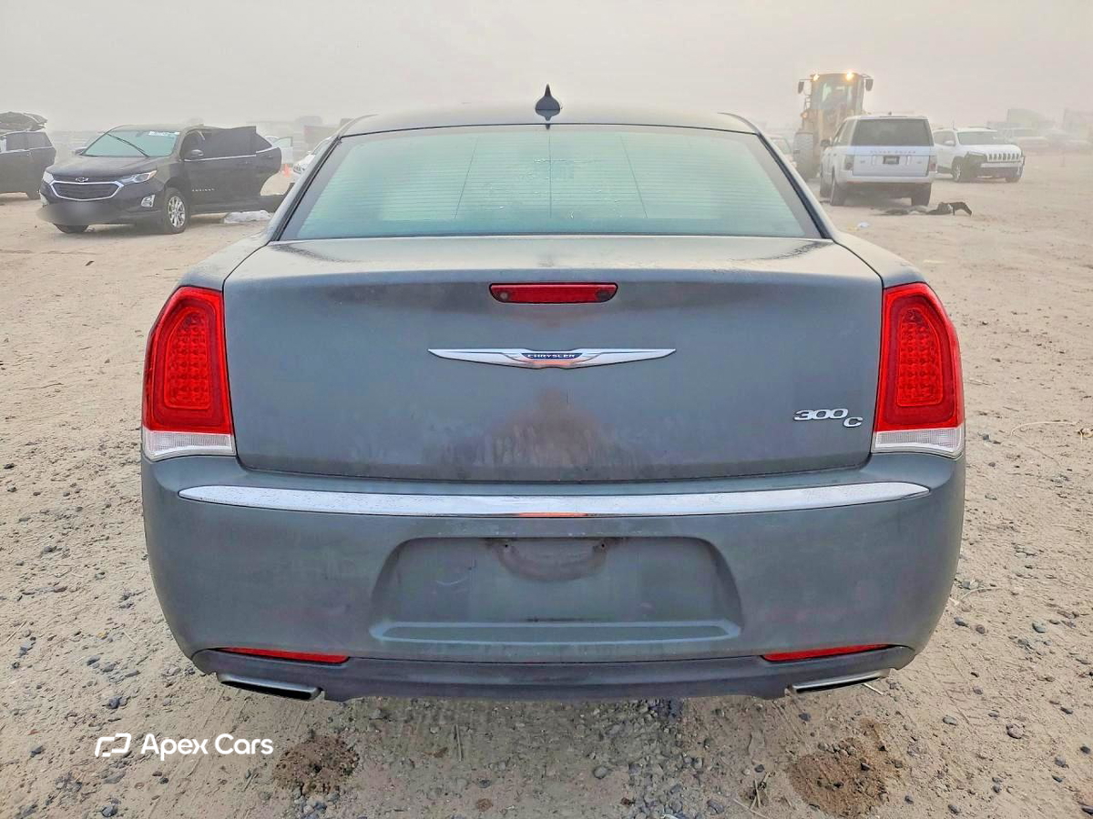 Chrysler 300 2017