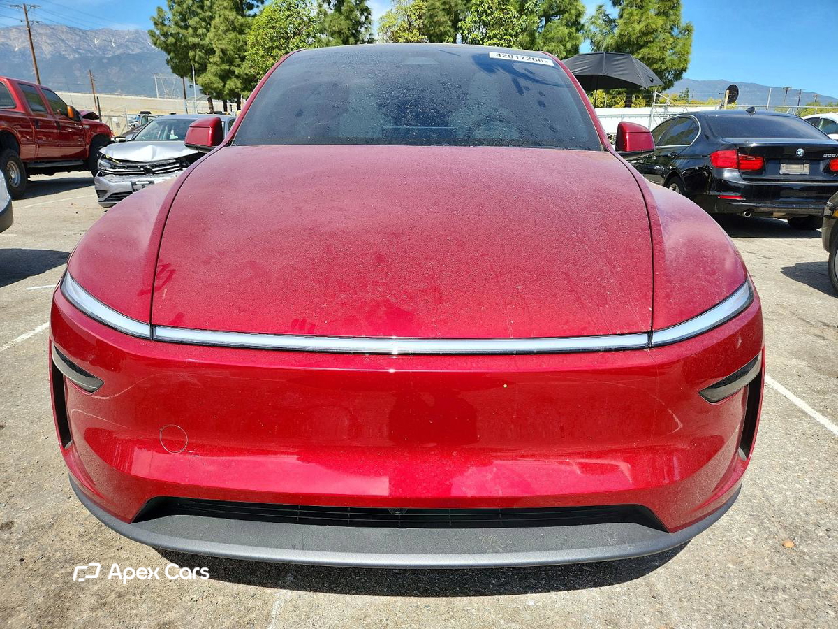 Tesla Model Y 2026