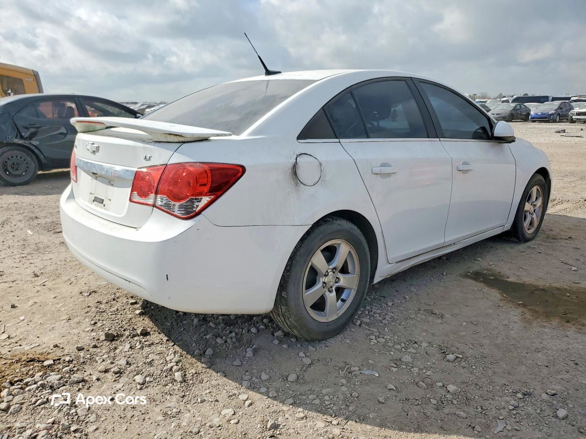 Chevrolet Cruze 2013