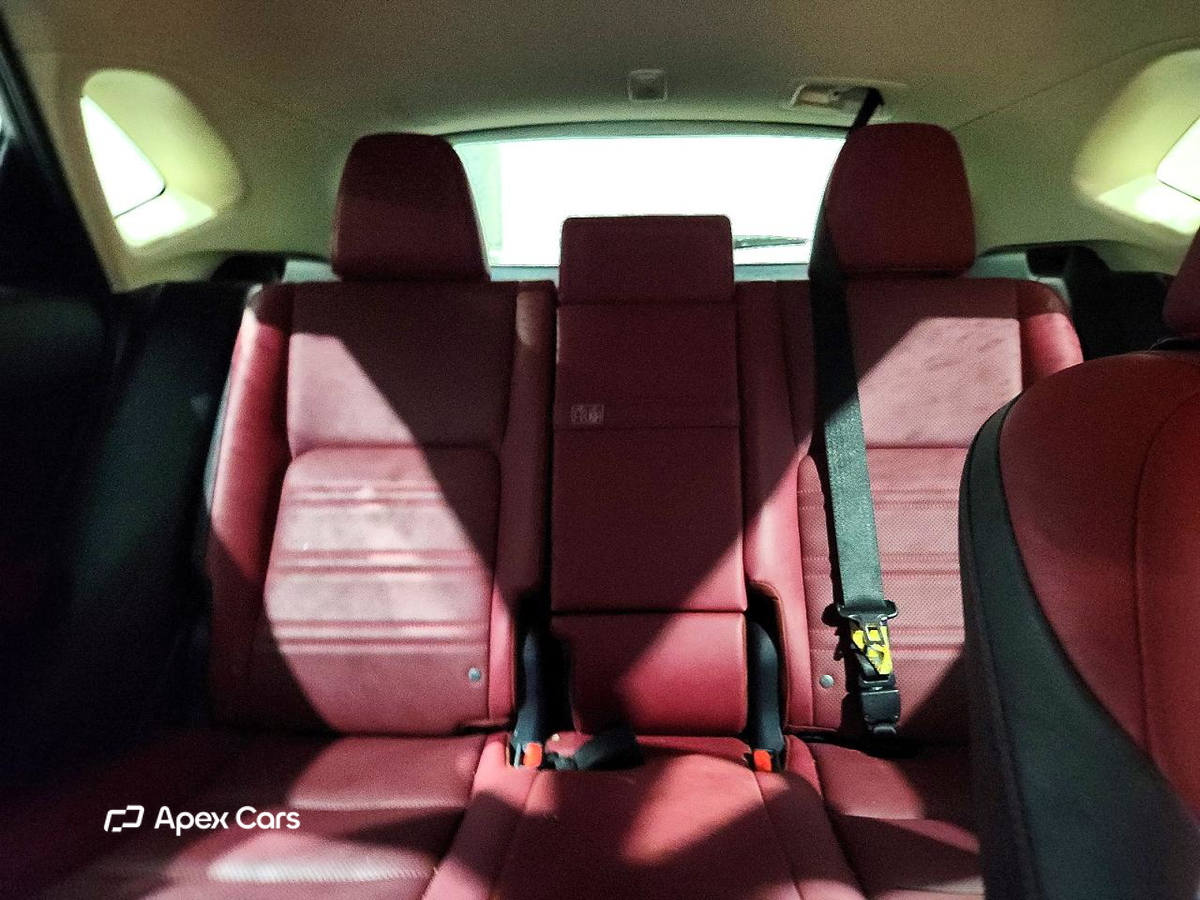 Lexus NX 2021