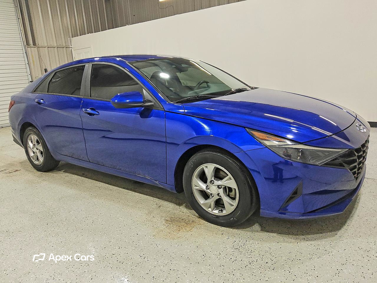 Hyundai Elantra 2021