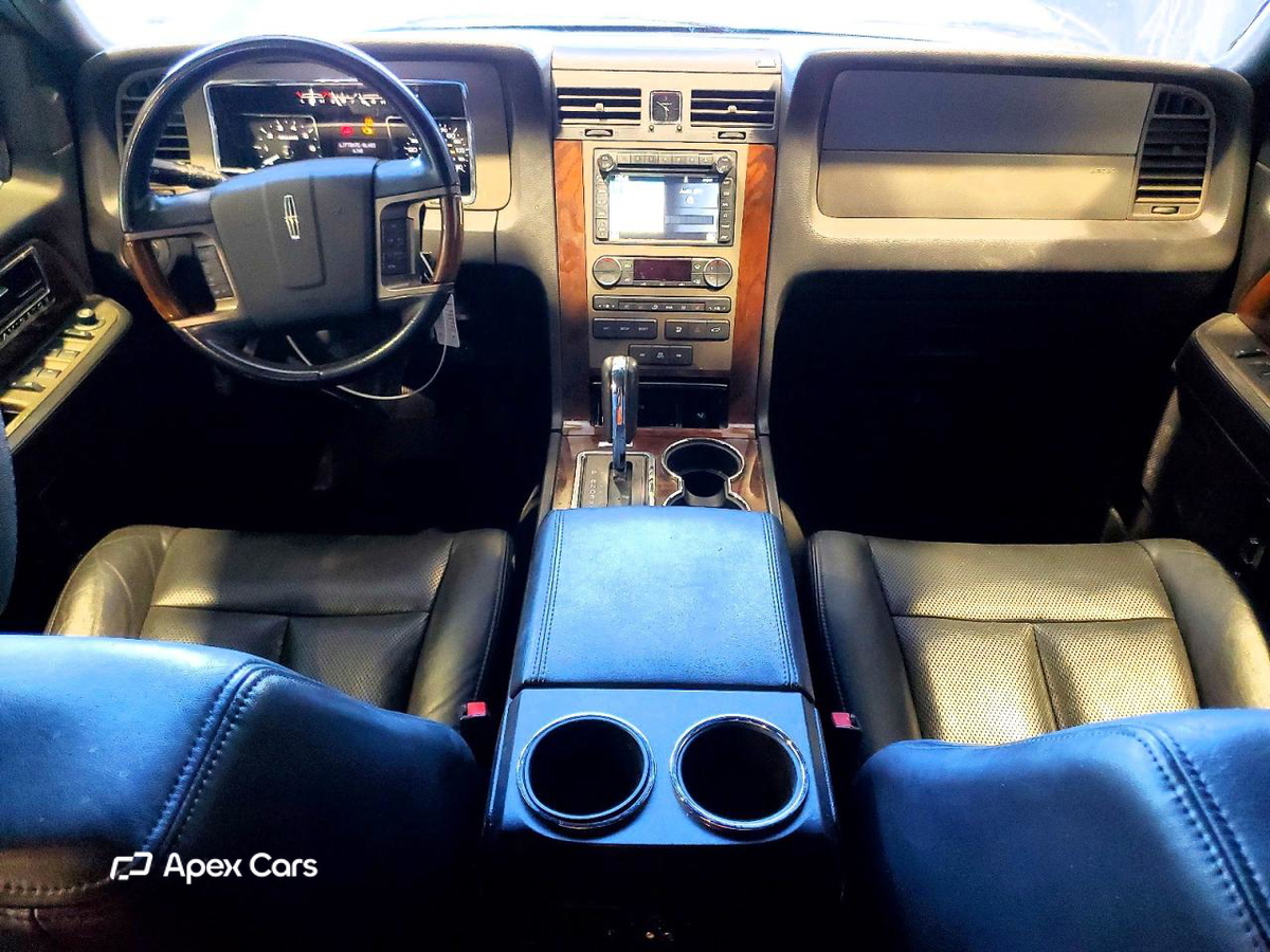 Lincoln Navigator 2012