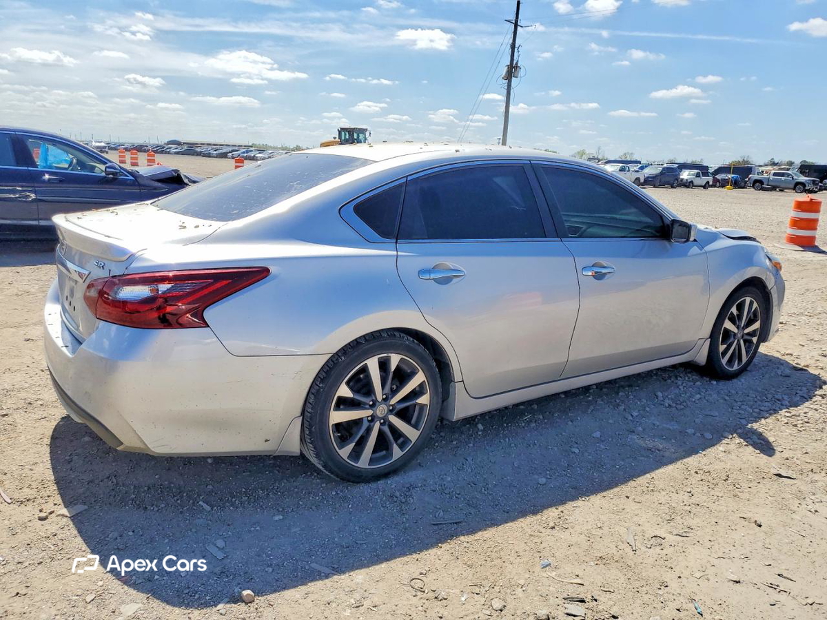 Nissan Altima 2017