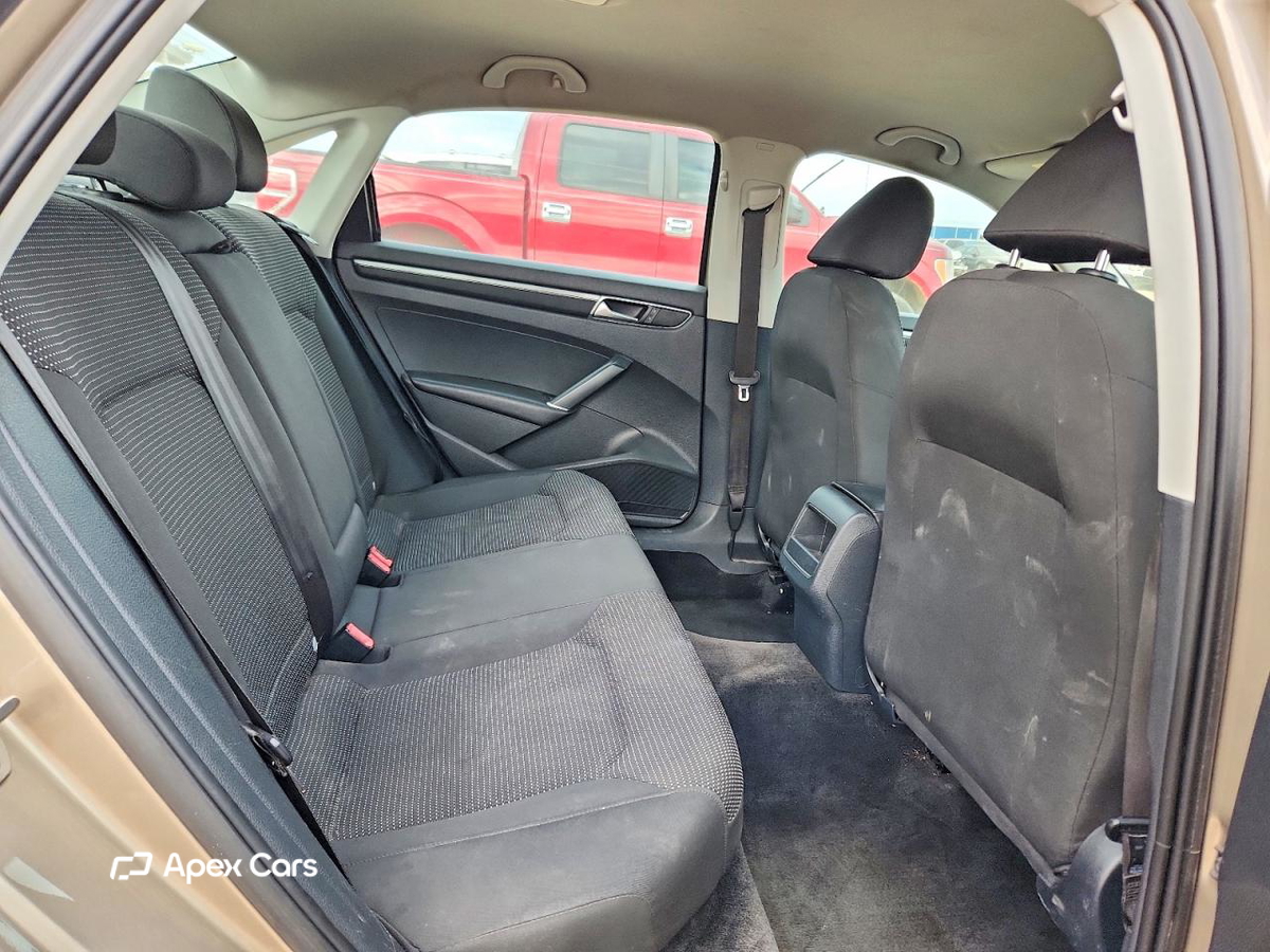 Volkswagen Passat 2016