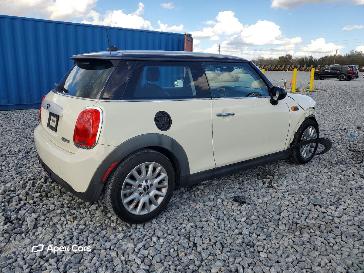 MINI Cooper 2015
