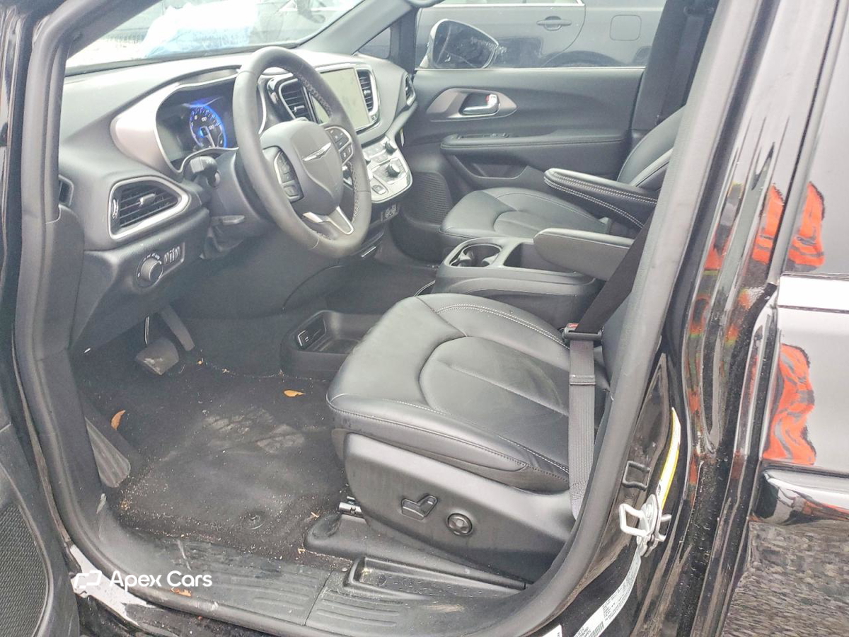 Chrysler Voyager 2025