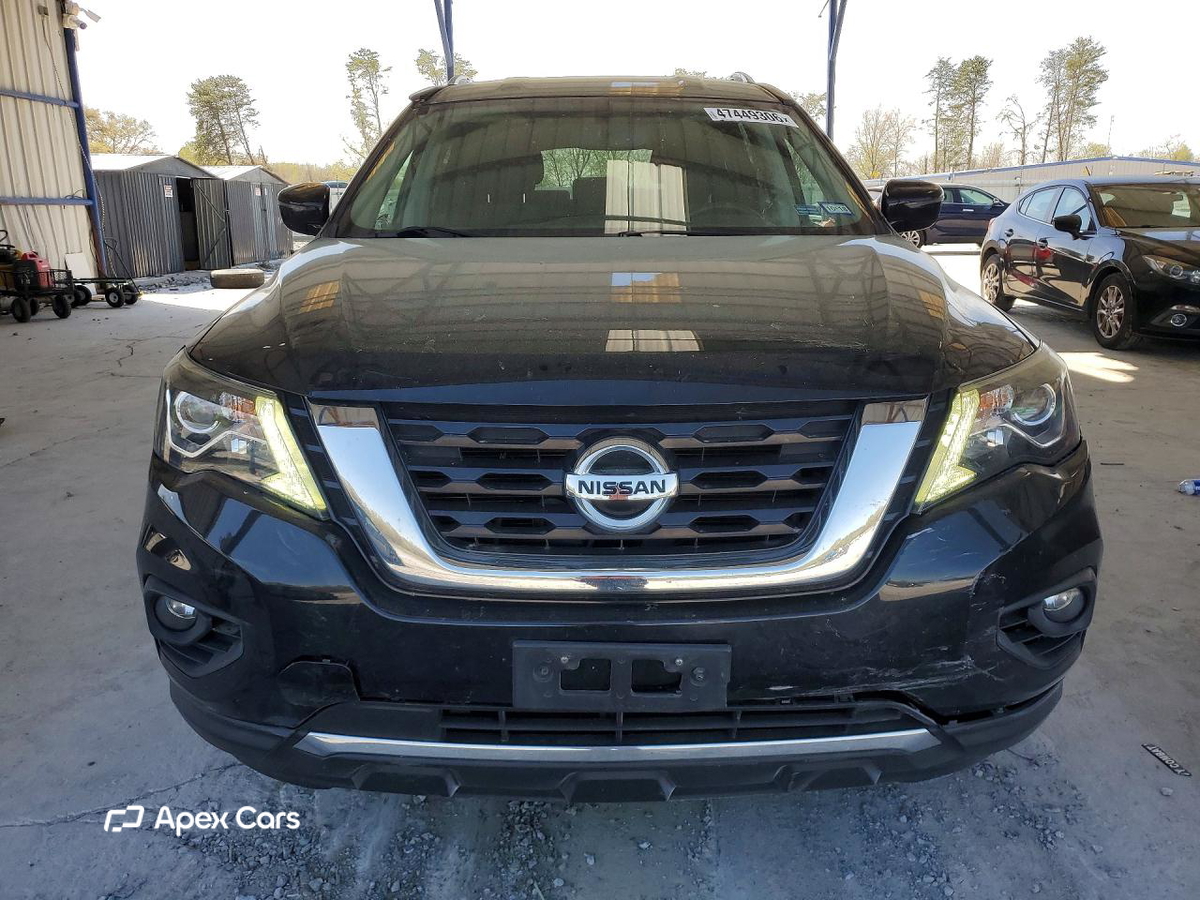Nissan Pathfinder 2017