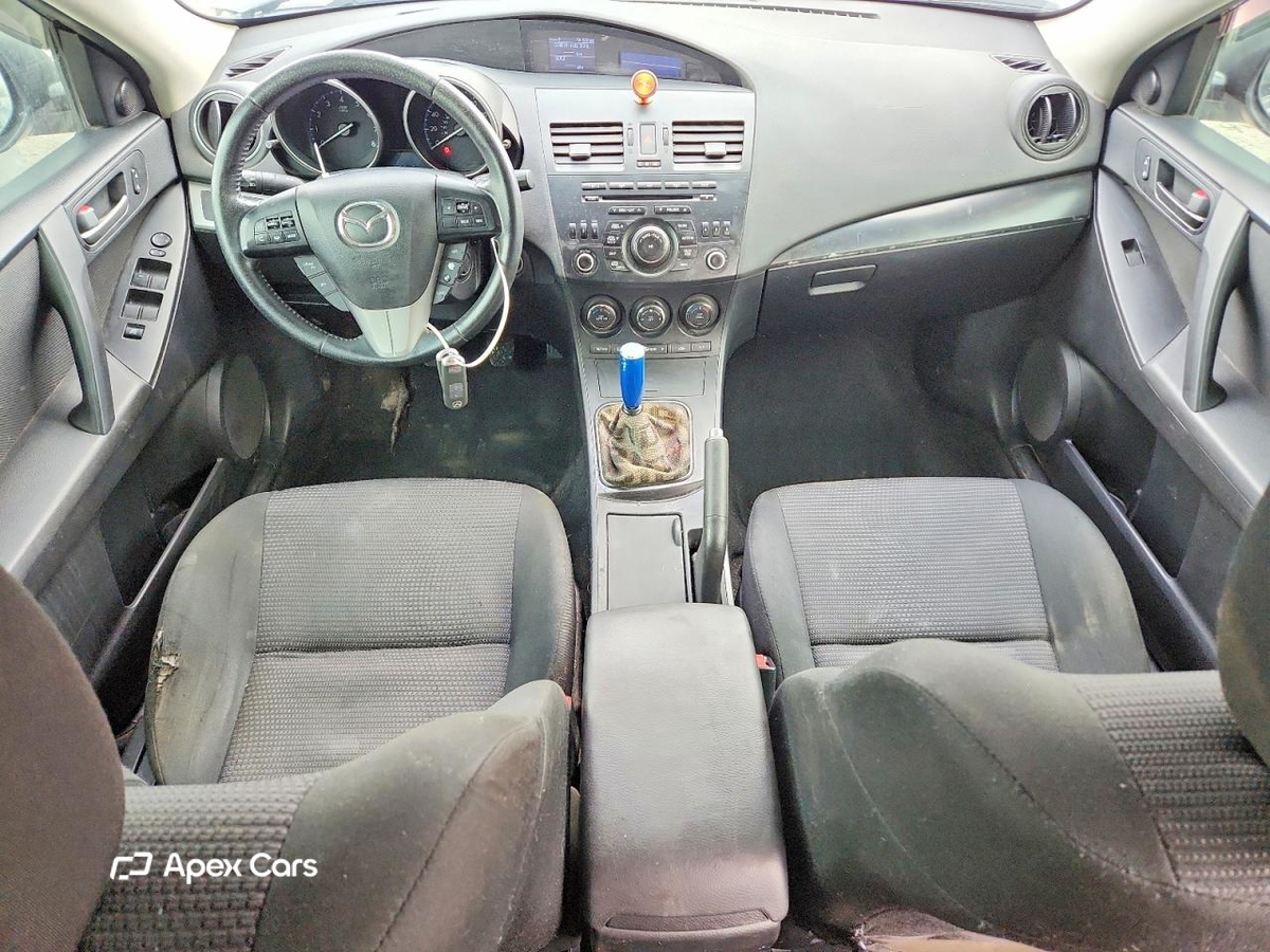 Mazda 3 2013