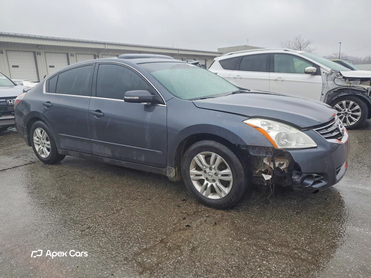 Nissan Altima 2012
