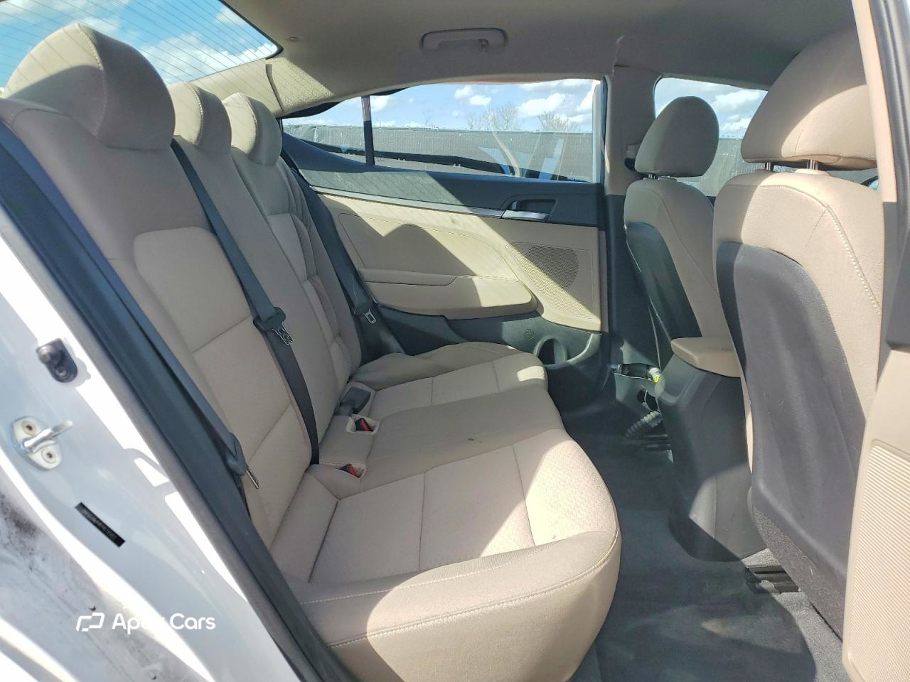 Hyundai Elantra 2020