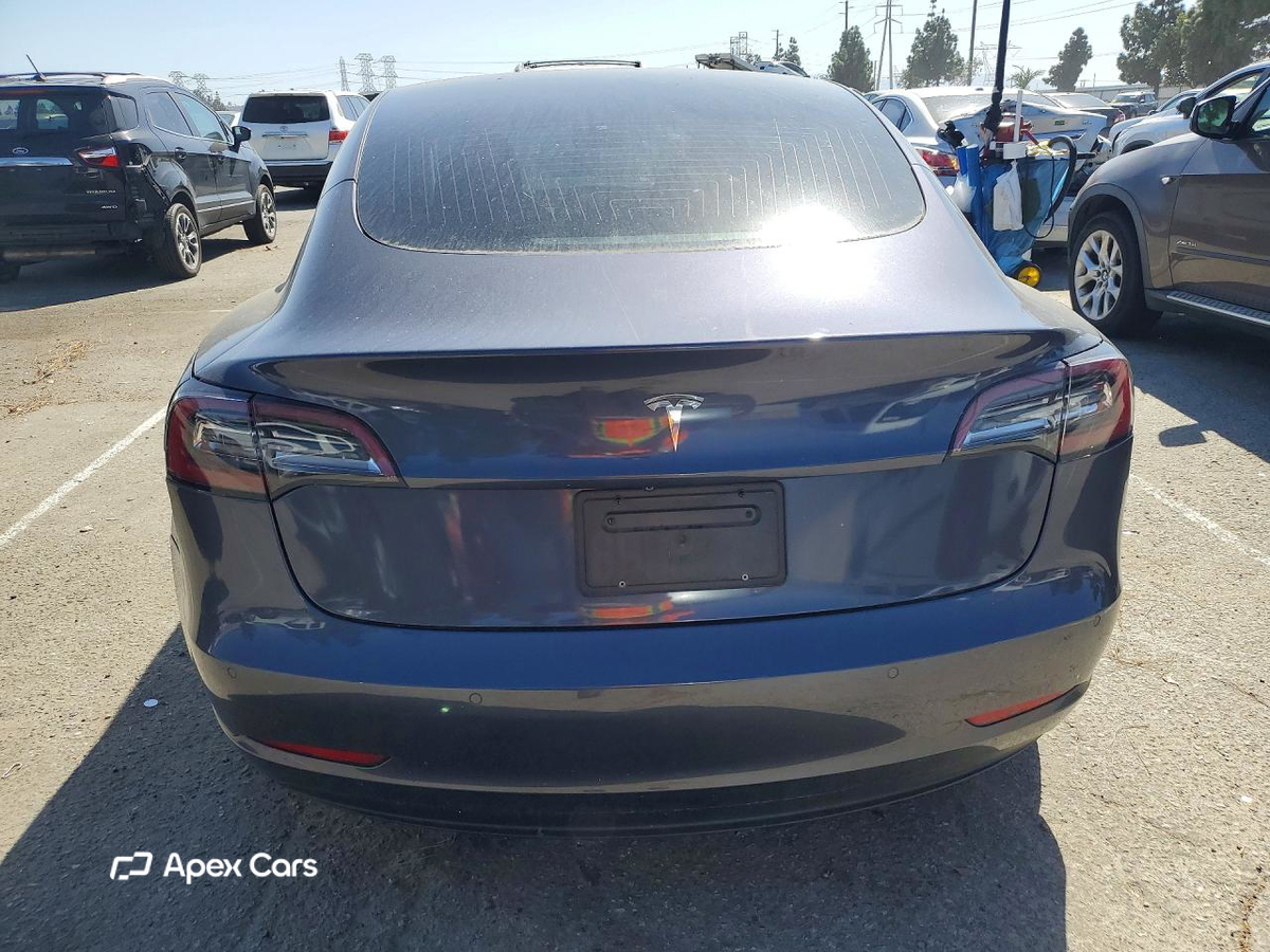 Tesla Model 3 2018