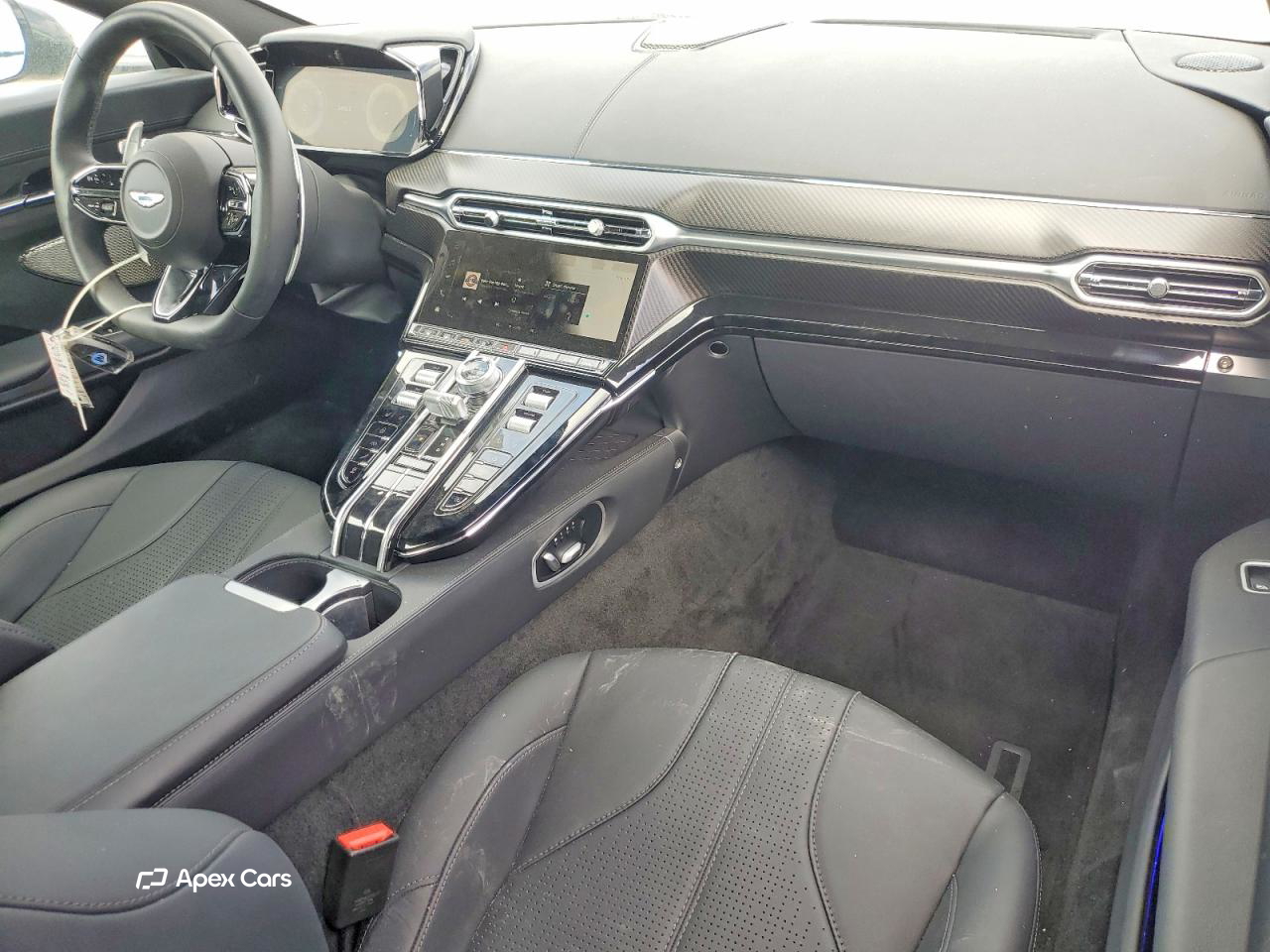 Aston Martin Vantage 2025