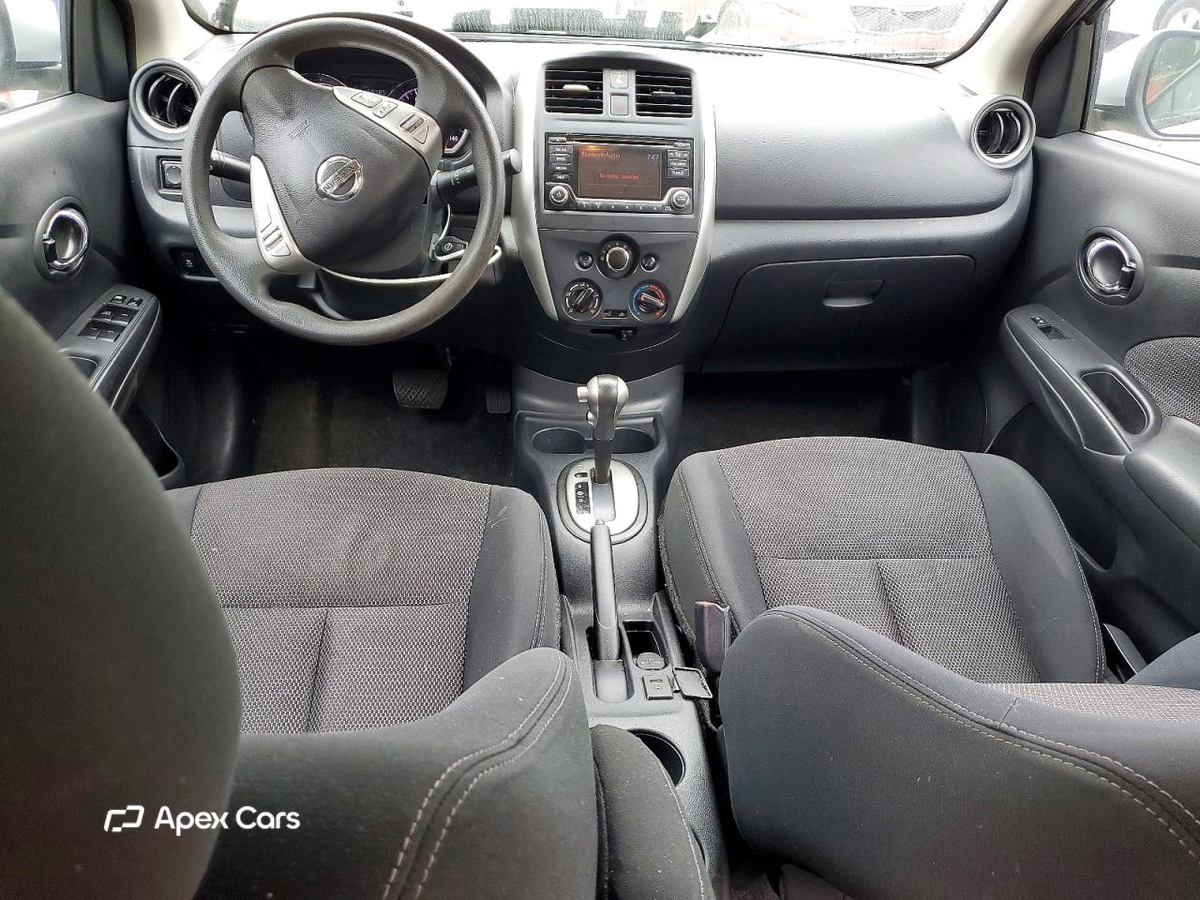 Nissan Versa 2016