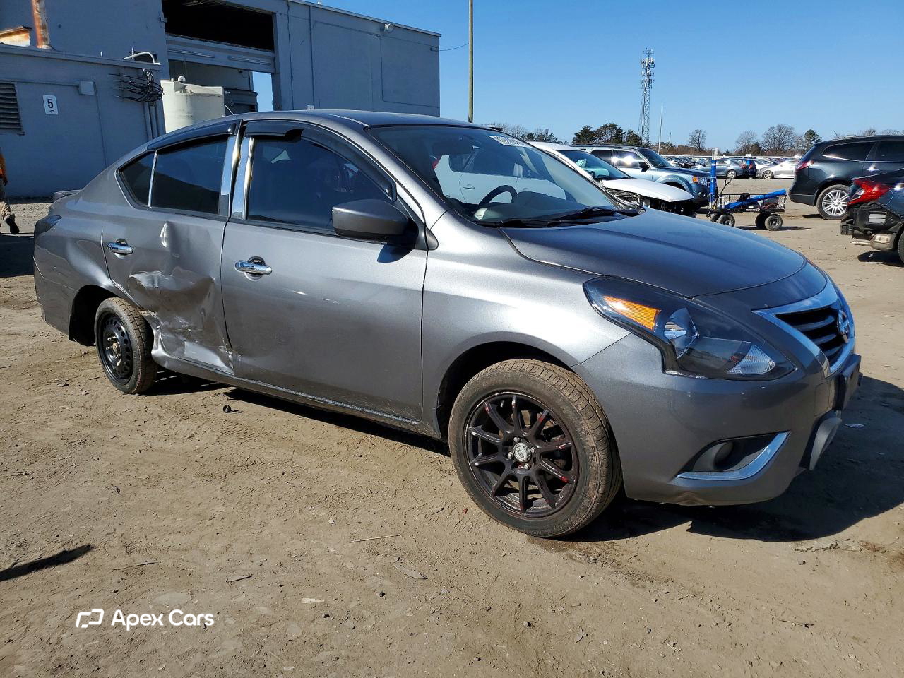Nissan Versa 2019