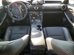 Lexus IS 2022