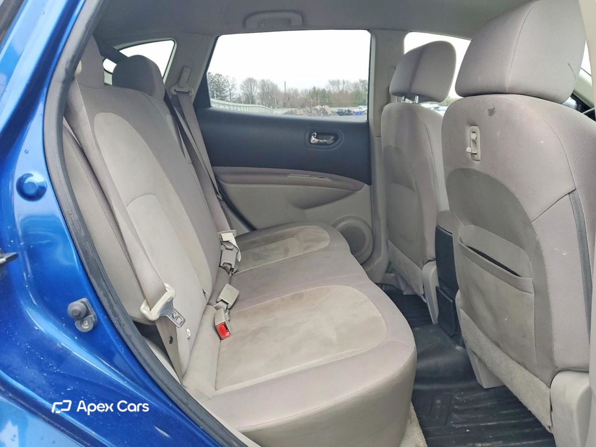 Nissan Rogue 2010