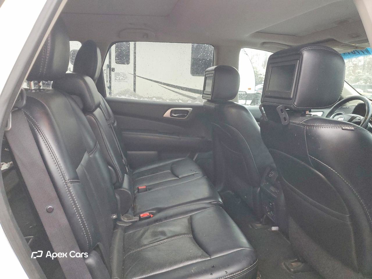Nissan Pathfinder 2014