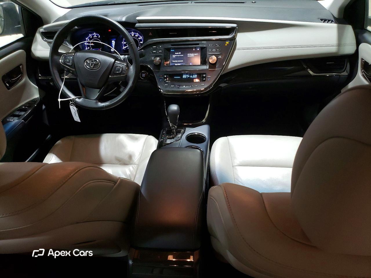 Toyota Avalon 2015