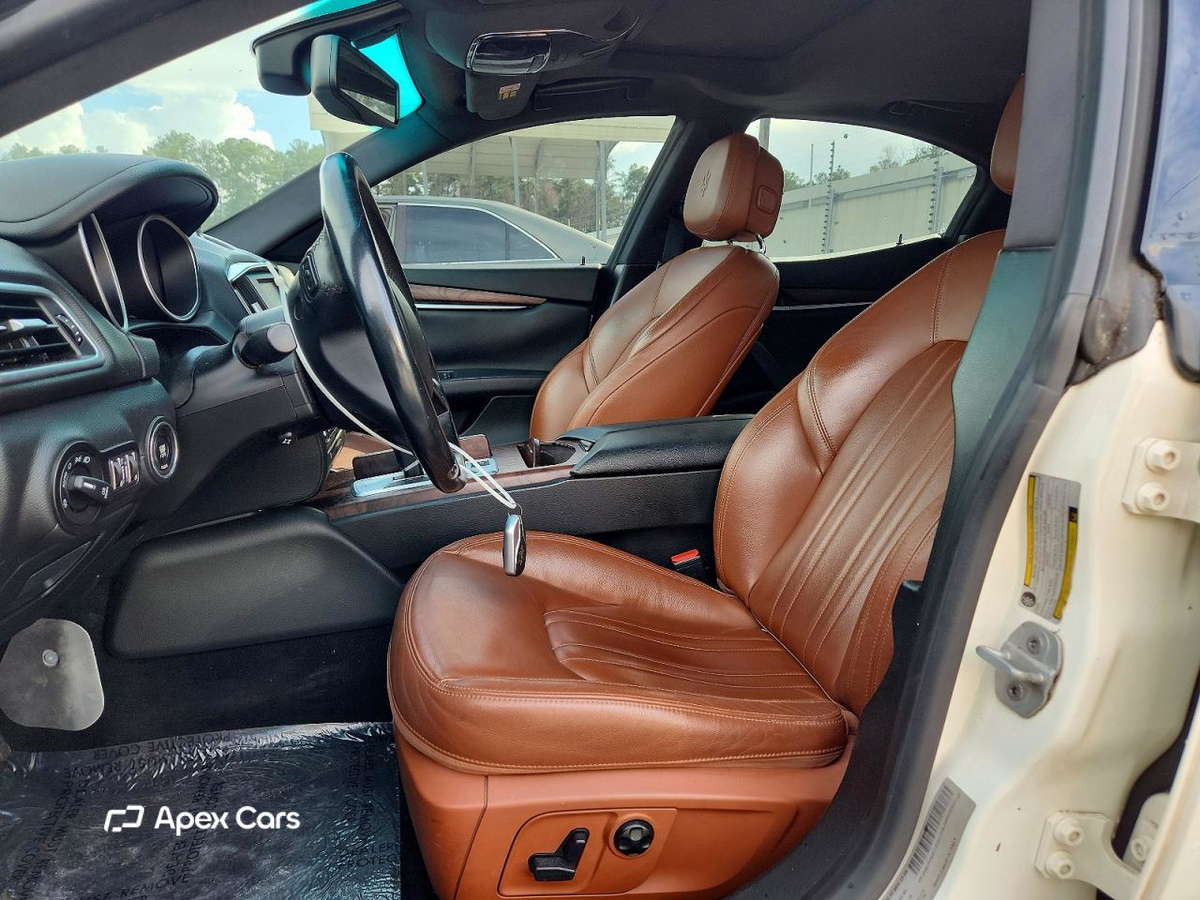Maserati Ghibli 2015
