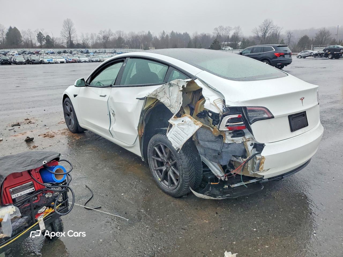 Tesla Model 3 2023