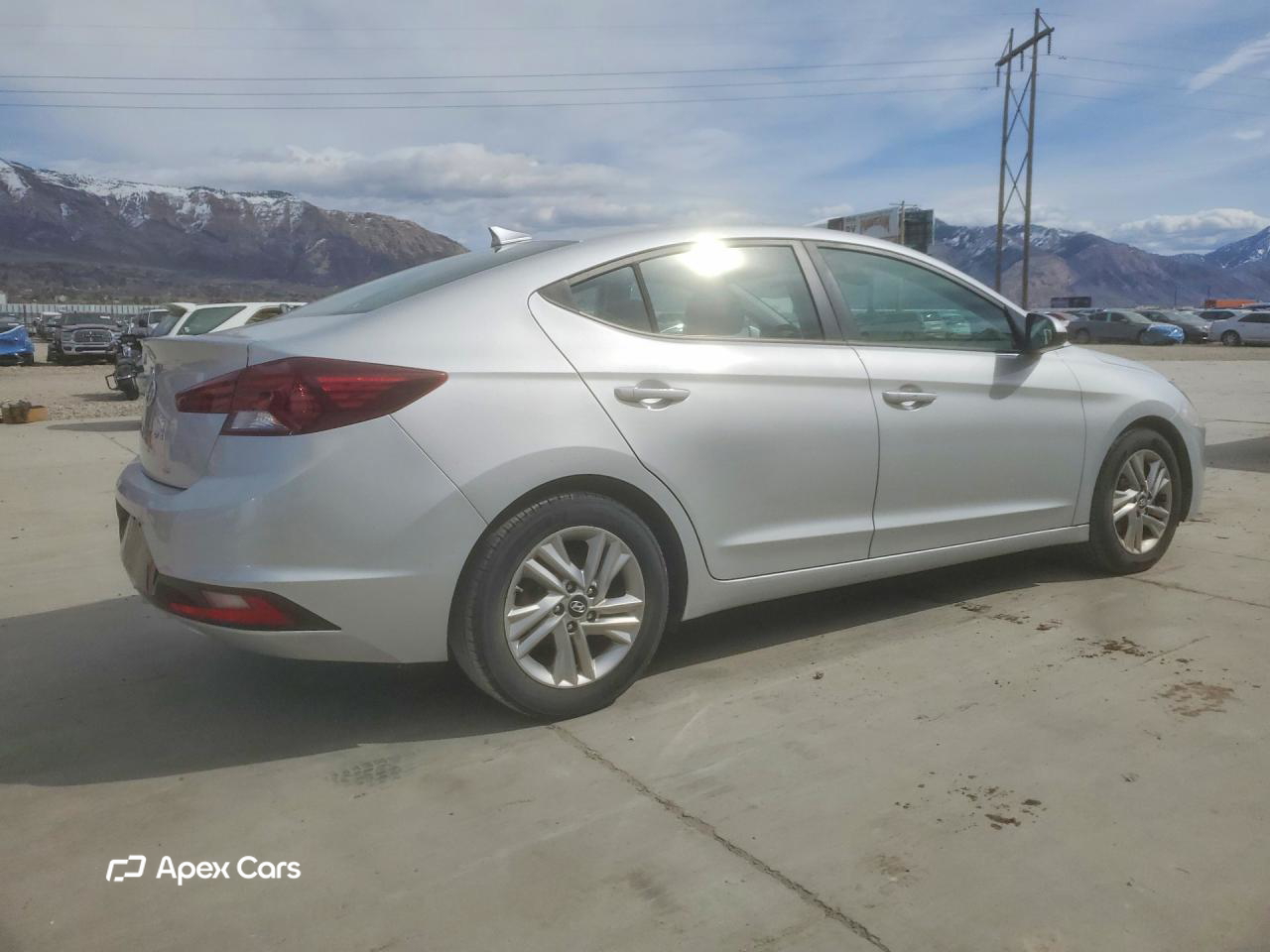 Hyundai Elantra 2019