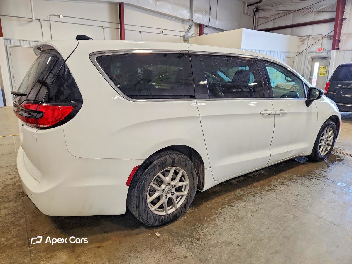 Chrysler Pacifica 2024