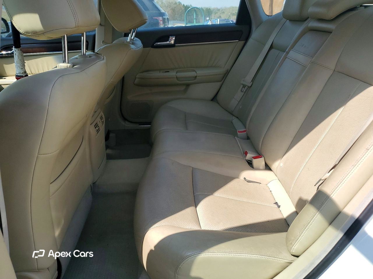 Infiniti M 2010