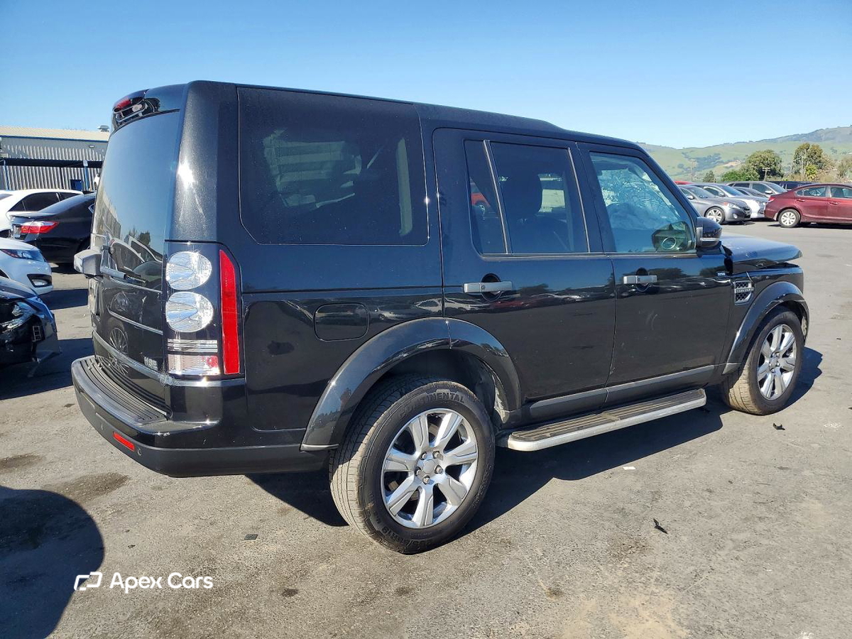 Land Rover LR4 2015