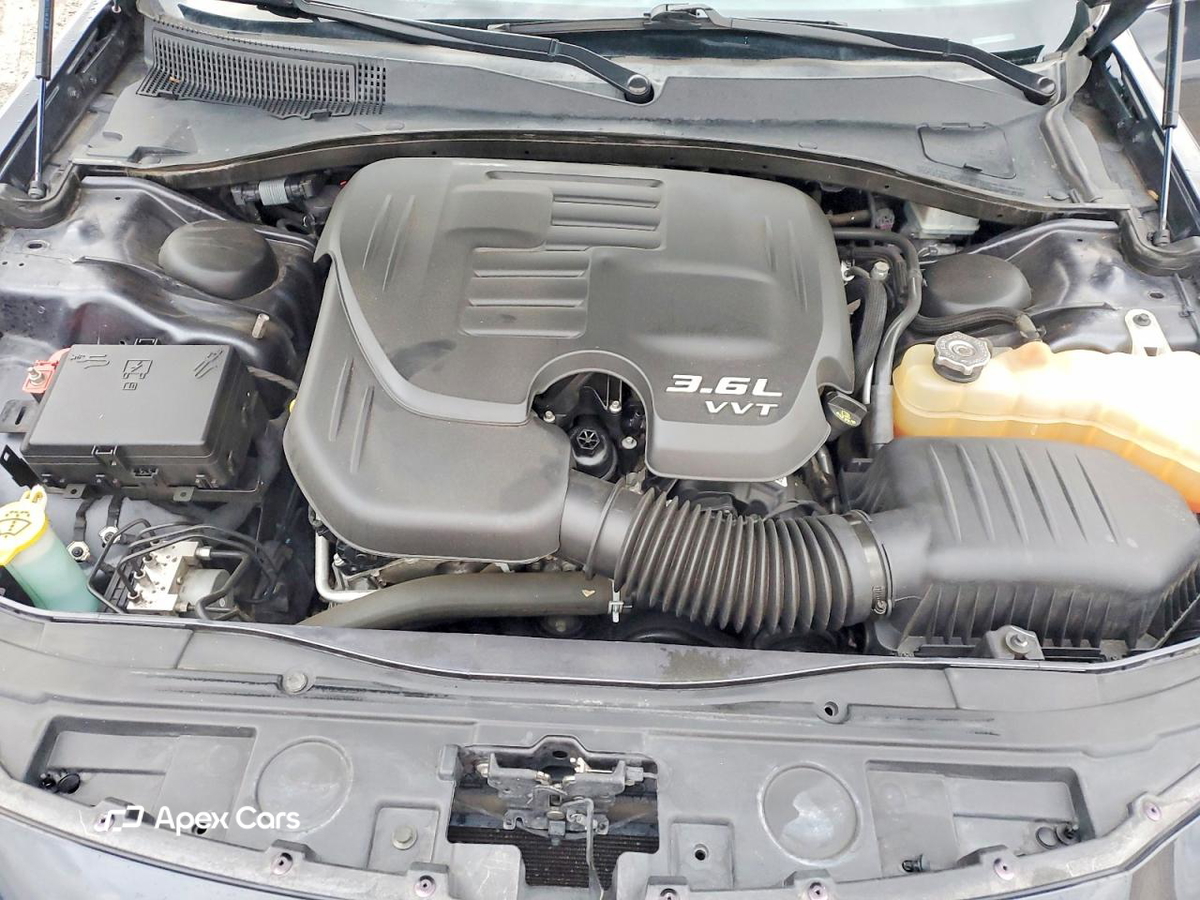 Chrysler 300 2017