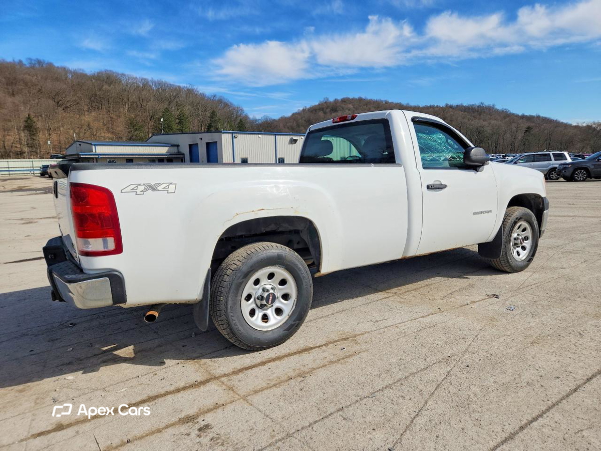 GMC Sierra 2010