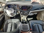 Chrysler Pacifica 2017