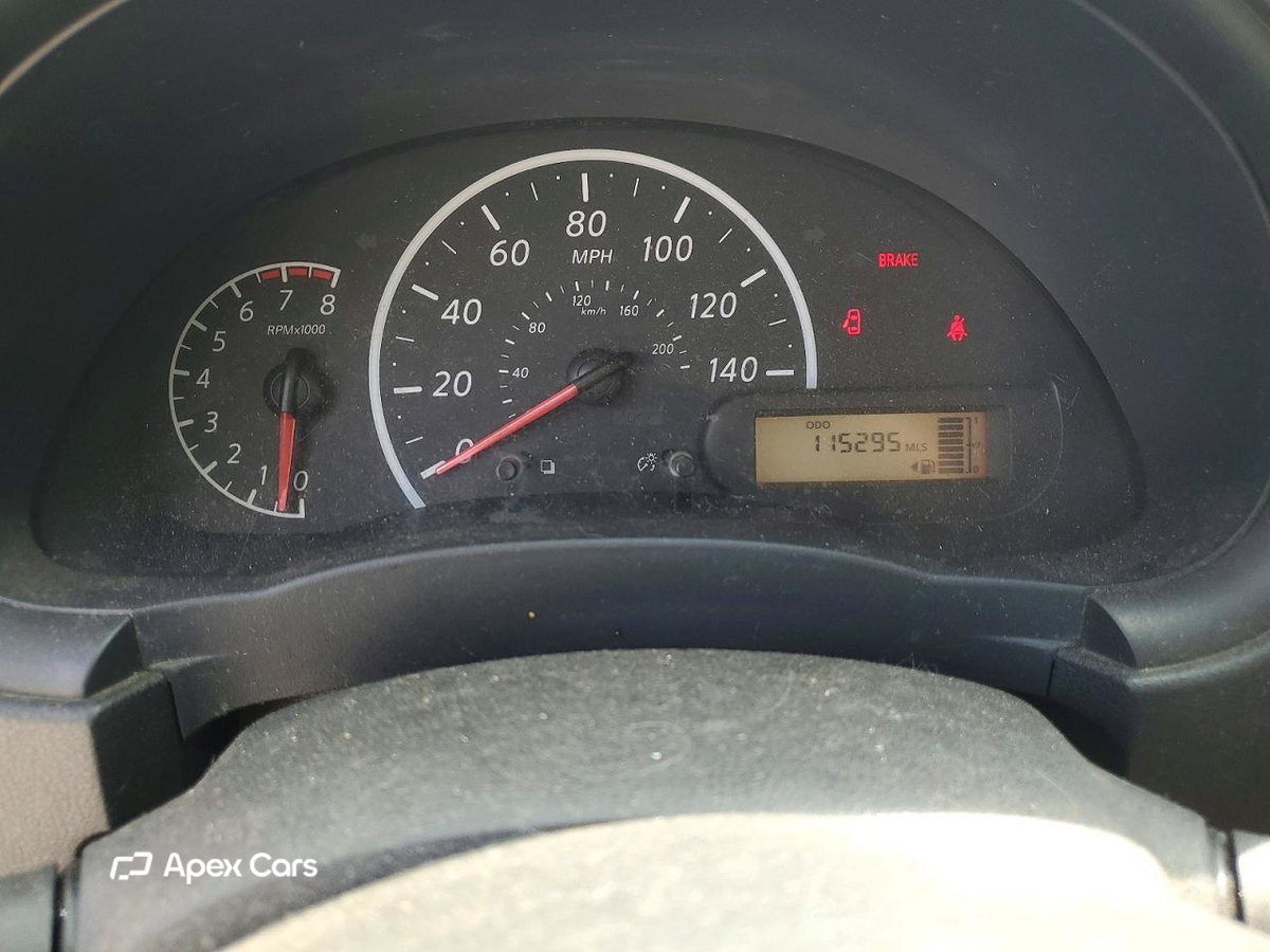 Nissan Versa 2015