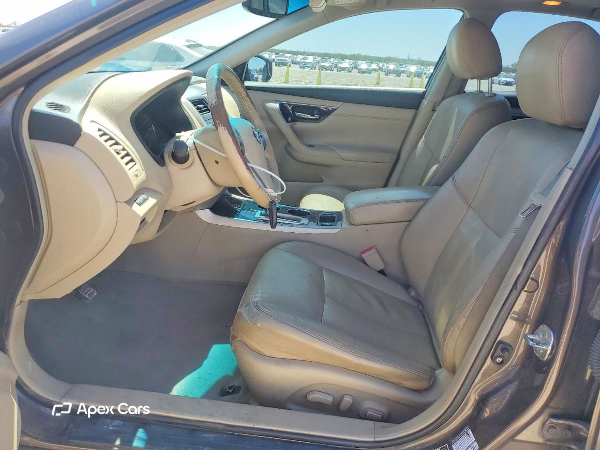 Nissan Altima 2013