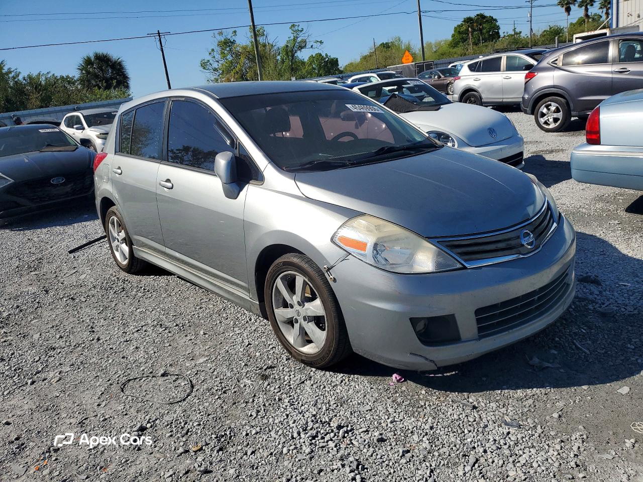 Nissan Versa 2011