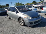 Nissan Versa 2011