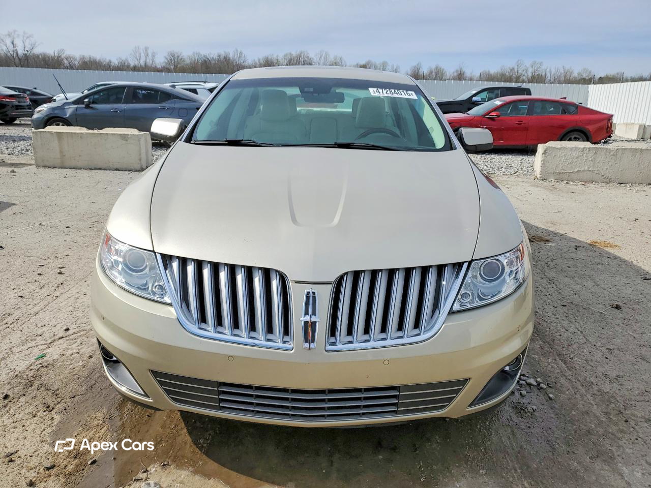 Lincoln MKS 2011
