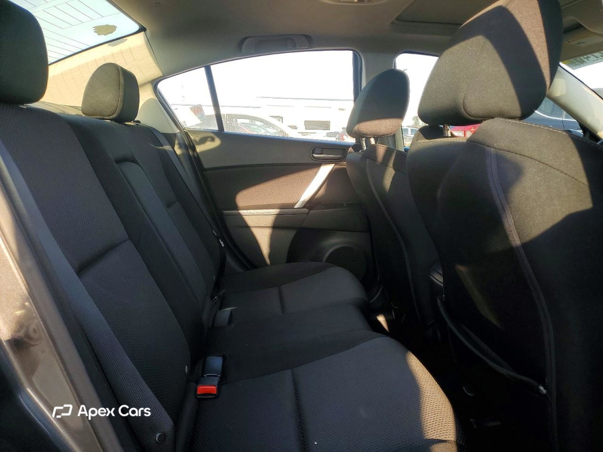 Mazda 3 2012