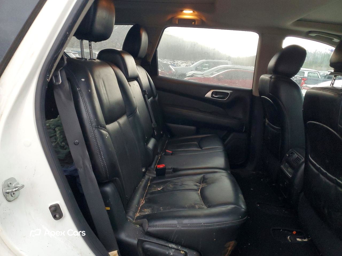 Nissan Pathfinder 2015