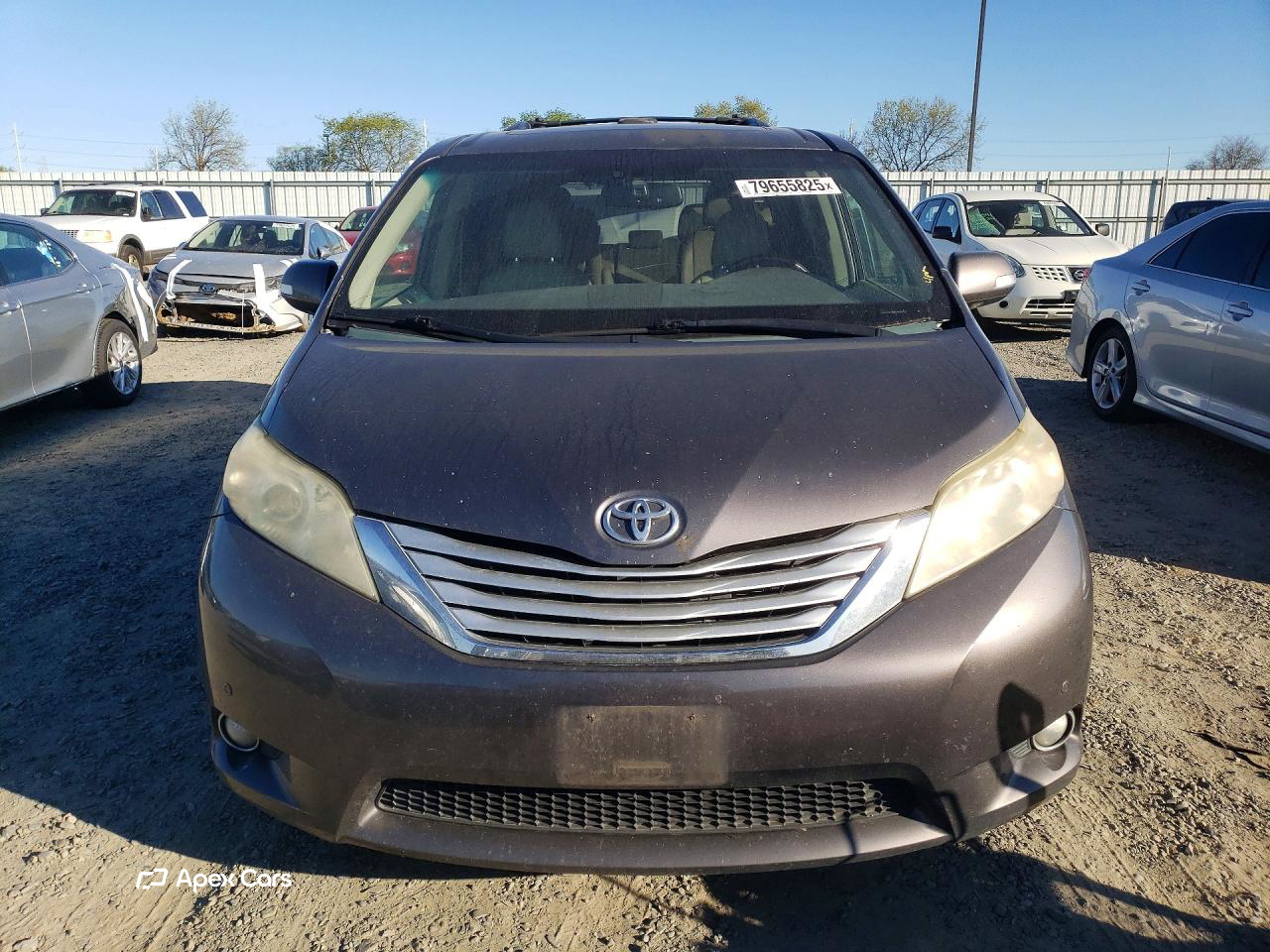 Toyota Sienna 2013