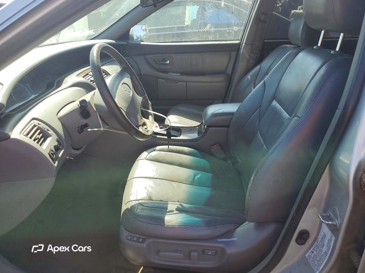 Toyota Avalon 2000